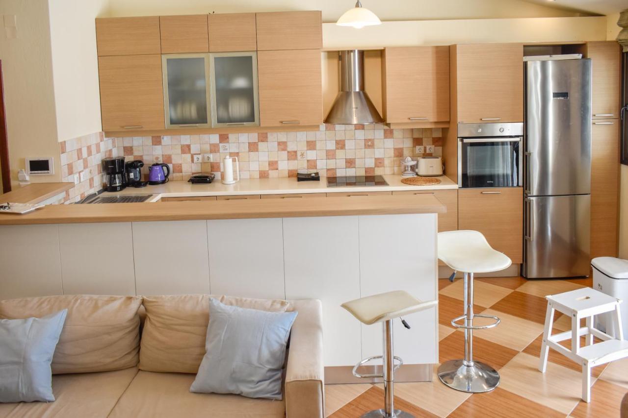 Ferienwohnung Zoe'S Flat Megali Ammos Skiathos-Stadt Exterior foto